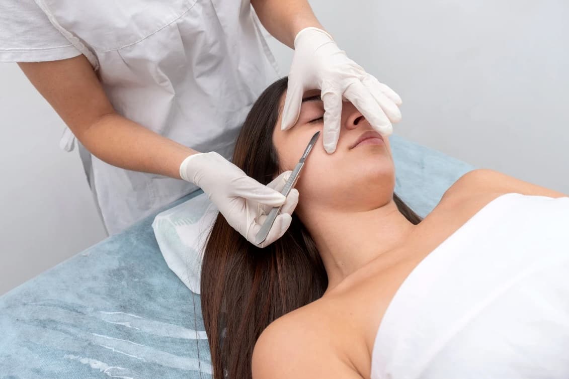 Dermaplaning